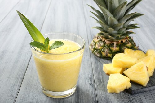 Cuáles-son-los-beneficios-de-la-piña